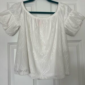 Lilly Pulitzer white on off shoulder white lace top short bubble sleeve size M